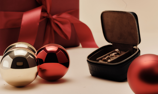 Leather Gift Ideas: 12 Holiday Accessory Must-Haves