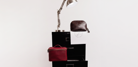 What to Look For in a Leather Makeup Bag: Structure, Lining, and Compartments