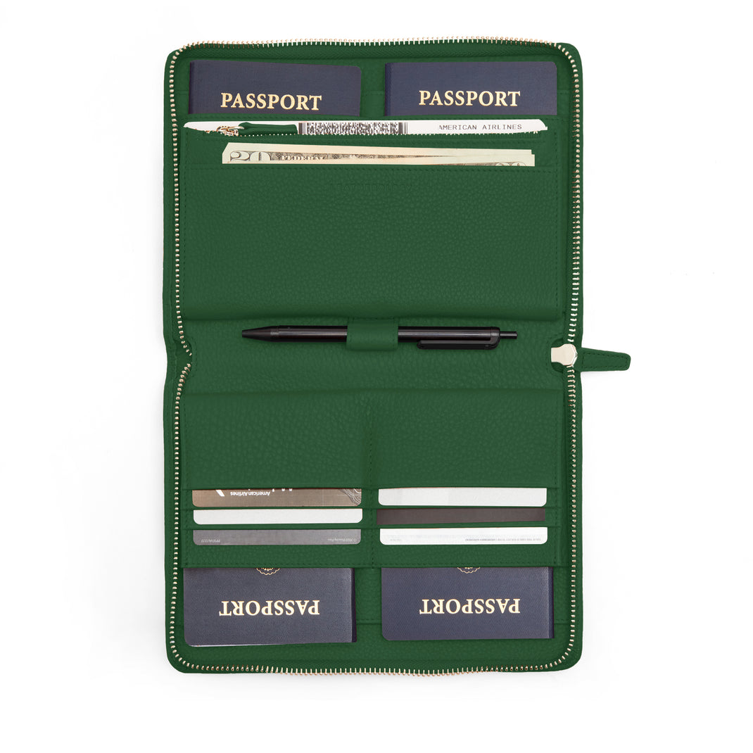 Family Passport Holder Fairway Green